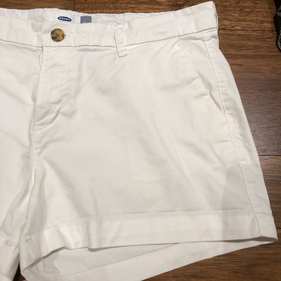 Old Navy Cargo Shorts - Picture 2 of 4